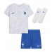 Billiga Frankrike Matteo Guendouzi #6 Barnkläder Borta fotbollskläder till baby VM 2022 Kortärmad (+ Korta byxor)